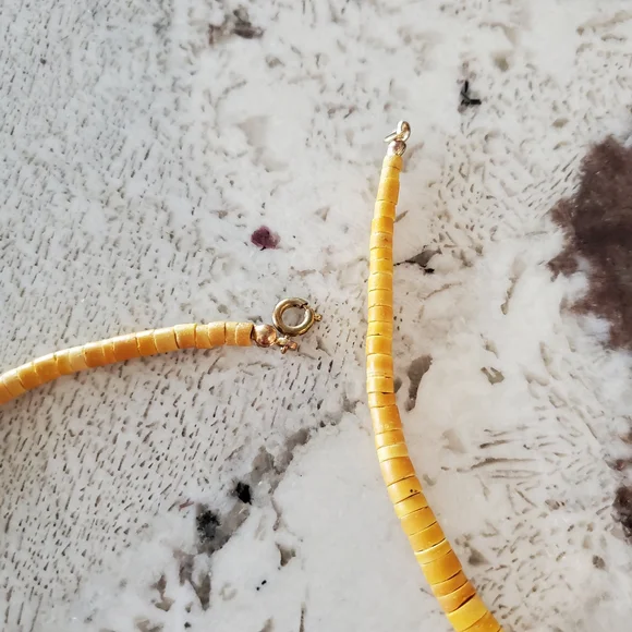 Bold Wooden Tropical Red Floral Necklace - Picture 7 of 9